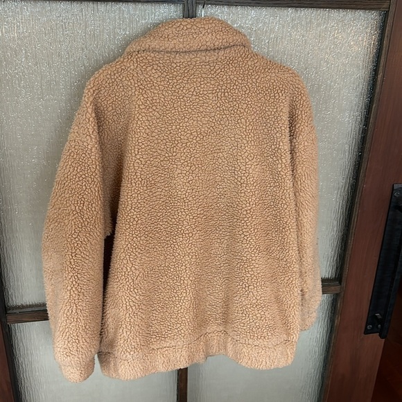 I am GIA Pixie Coat in Caramel - Size oversized Xs -small - Picture 6 of 8